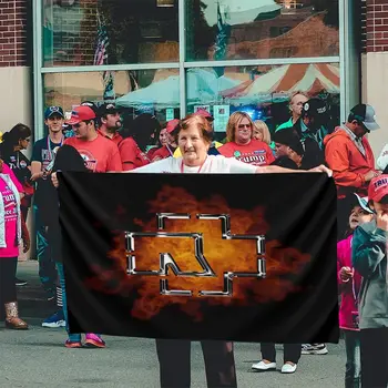 Мировое турне Рамштайна 2019, Подарочный баннер с изображением флага 7 Pride Home Outdoor Канада Алжир Коринтианс